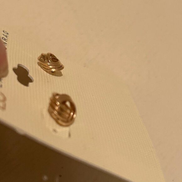 Lauren Conrad Gold Tone Twist Knot Stud Post Earrings Minimalist Everyday NWT - Picture 5 of 5